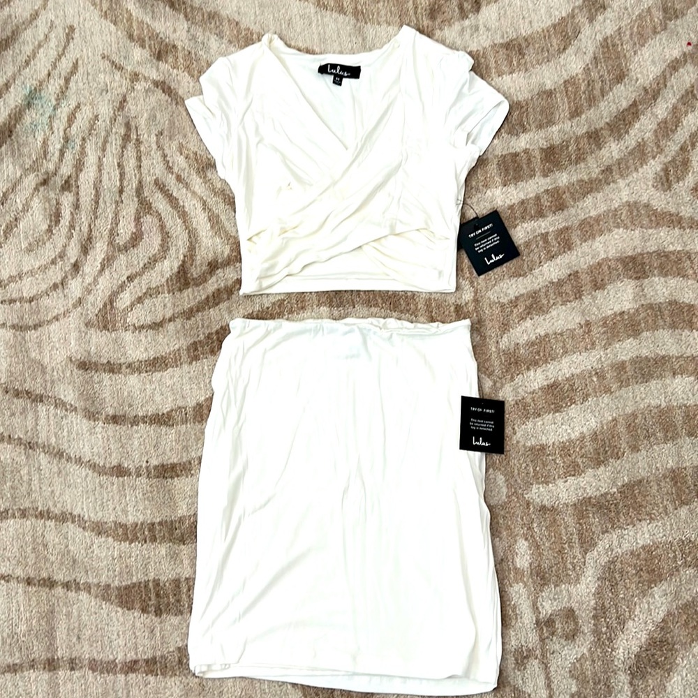 Lulu’s 2pc skirt & top